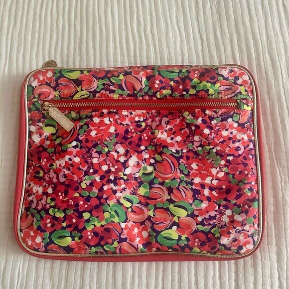 Lilly Pulitzer Agenda laptop folio in floral print. - Picture 6 of 6